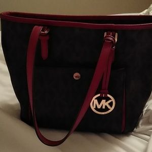 Mk purse
